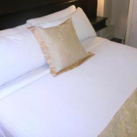 Black Pearl Deluxe Apartments Щецин Экстерьер фото